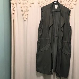 Gap long tie waist vest - army style